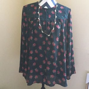 LOFT Maternity Green Floral Mixed Media Blouse
